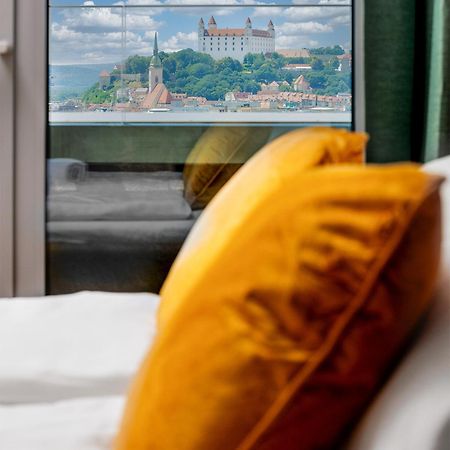 Sky Park 1 - Luxurious #Instaworthy Apartment In Downtown City Center With Included Parking, Best Address In Town Bratislava Eksteriør bilde