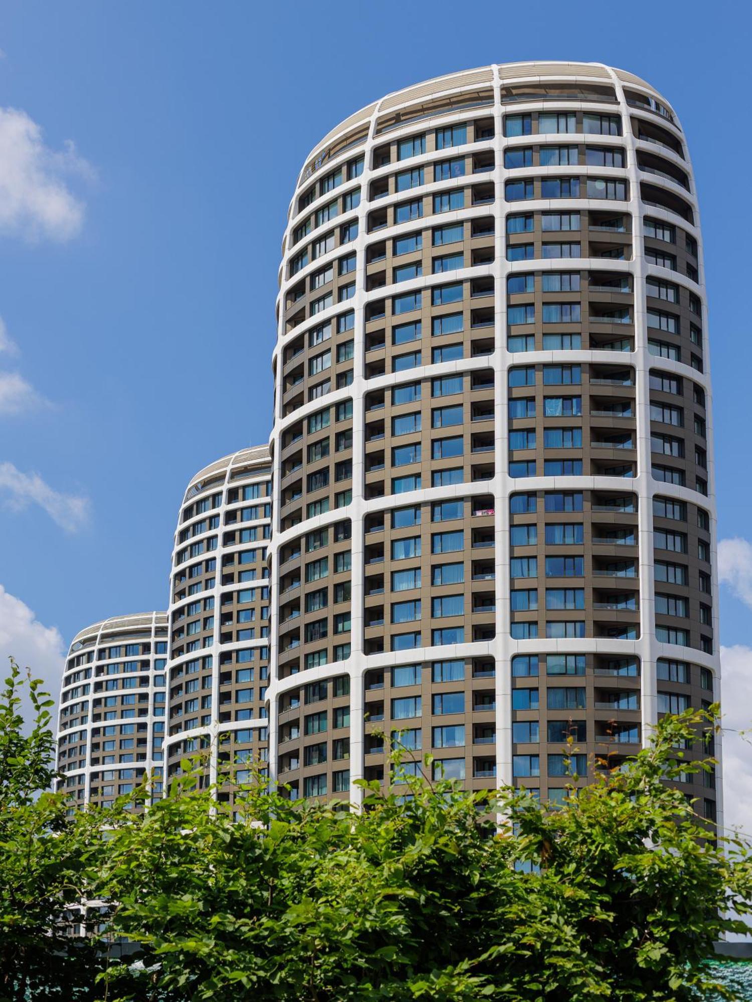 Sky Park 1 - Luxurious #Instaworthy Apartment In Downtown City Center With Included Parking, Best Address In Town Bratislava Eksteriør bilde